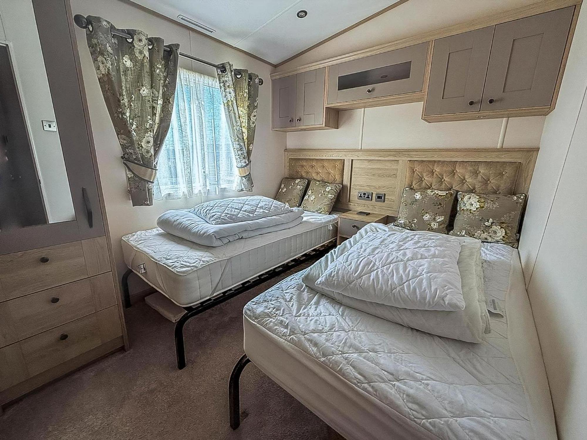 Beautiful Lodge At Manor Park In Hunstanton Ref 23018K ภายนอก รูปภาพ